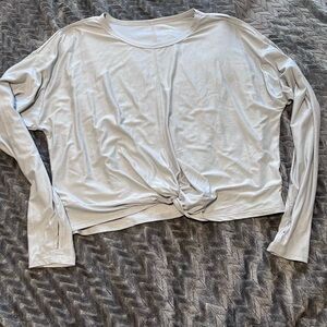 Old Navy Light Gray Long-Sleeve Twist Front Women's Top